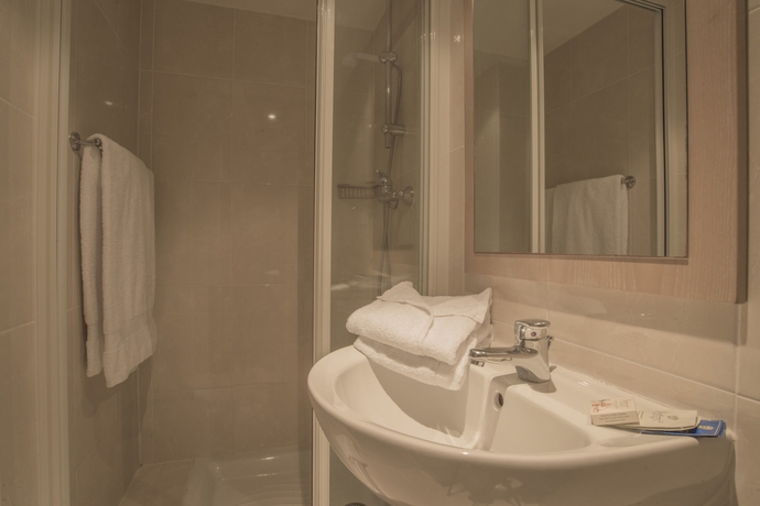 Imagen de la habitación del Aparthotel Excelsuites Residence. Foto 4