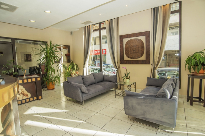 Imagen de los interiores del Aparthotel Excelsuites Residence. Foto 14