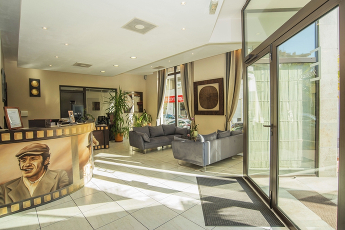 Imagen de los interiores del Aparthotel Excelsuites Residence. Foto 15