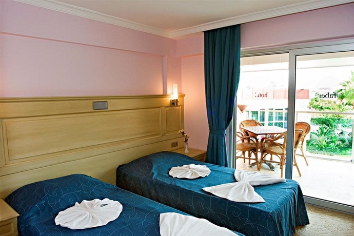 Imagen general del Aparthotel Faber Apart Hotel. Foto 2