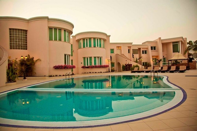 Imagen de la piscina del Aparthotel Flamingo Suites Boutique Hotel. Foto 14