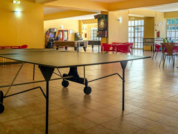 Imagen de los interiores del Aparthotel Flor Da Rocha. Foto 10