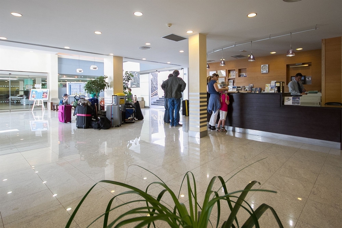 Imagen de los interiores del Aparthotel Floresta, Puerto del Carmen. Foto 10