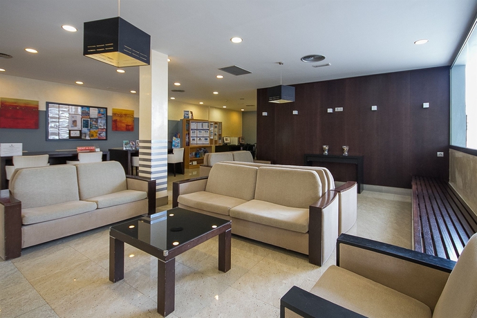 Imagen de los interiores del Aparthotel Floresta, Puerto del Carmen. Foto 11