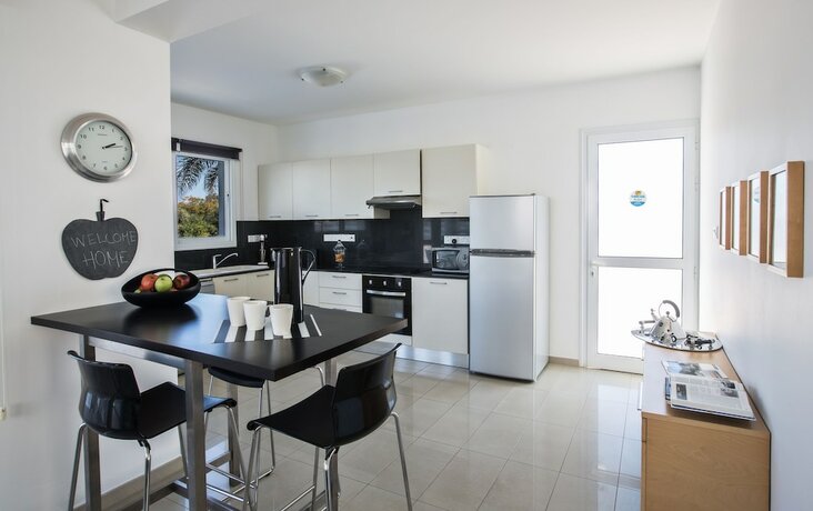 Imagen de la habitación del Aparthotel Flouressia Gardens. Foto 14