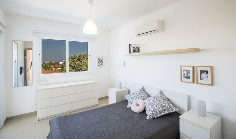 Imagen de la habitación del Aparthotel Flouressia Gardens. Foto 17