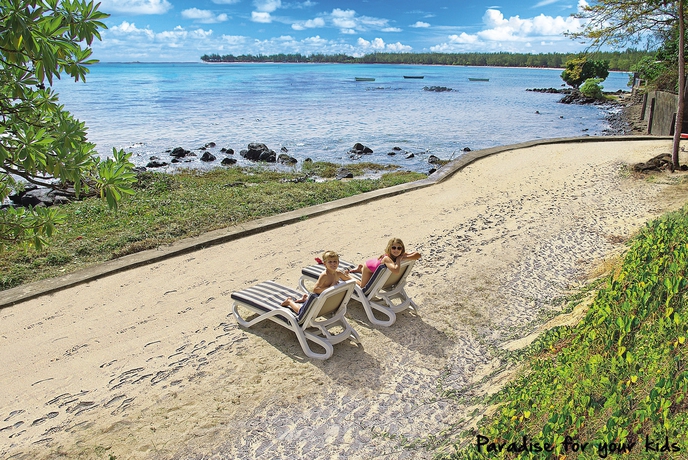 Imagen de los exteriores del Aparthotel Flowers Of Paradise. Foto 10