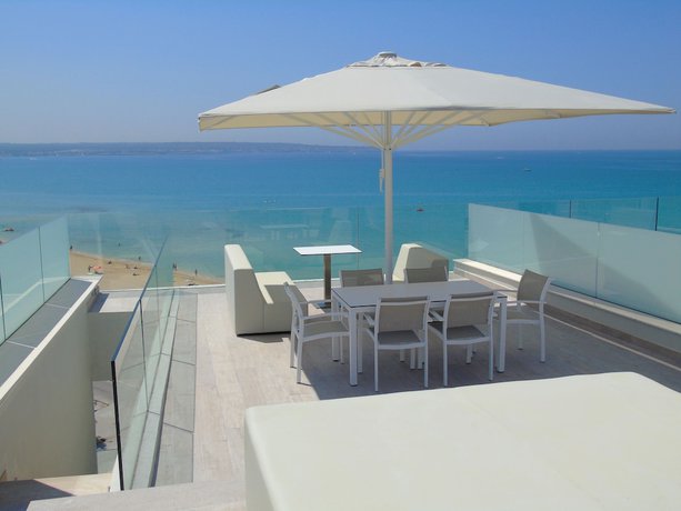 Imagen de la habitación del Aparthotel Fontanellas Playa. Foto 15