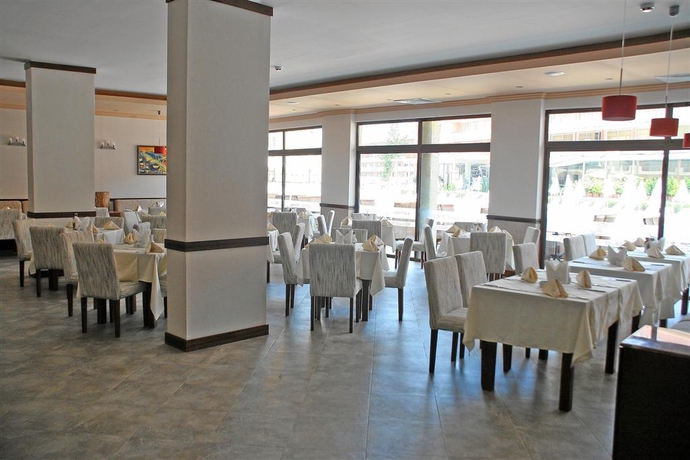 Imagen general del Aparthotel GRENADA. Foto 3