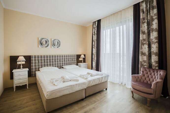 Imagen general del Aparthotel Gardenia Beach Palace. Foto 11