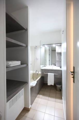 Imagen de la habitación del Aparthotel Geneva Residence. Foto 3