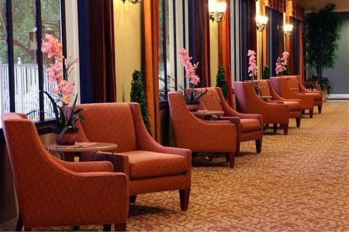 Imagen de los interiores del Aparthotel GetAways at Jockey Club. Foto 12