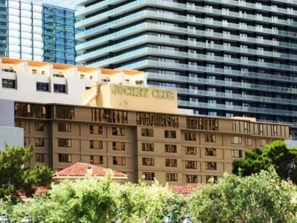 Imagen general del Aparthotel GetAways at Jockey Club. Foto 1