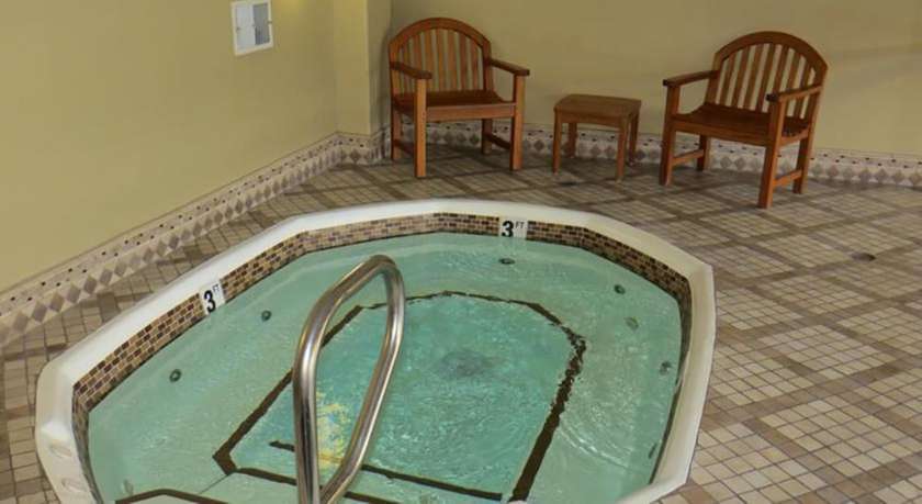 Imagen de la piscina del Aparthotel GetAways at Jockey Club. Foto 19