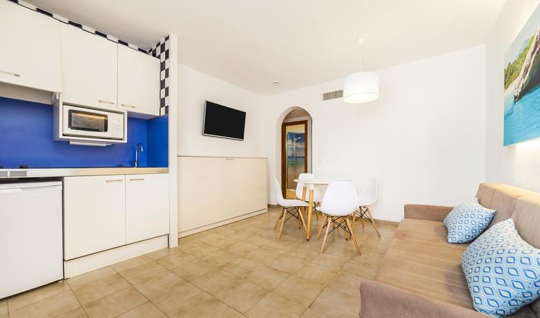 Imagen de la habitación del Aparthotel Globales Bouganvilla. Foto 10