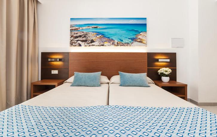 Imagen de la habitación del Aparthotel Globales Bouganvilla. Foto 12