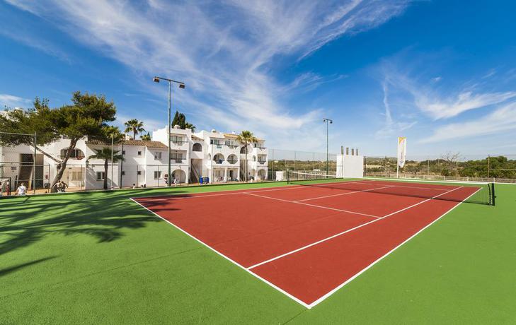 Imagen de los exteriores del Aparthotel Globales Bouganvilla. Foto 16