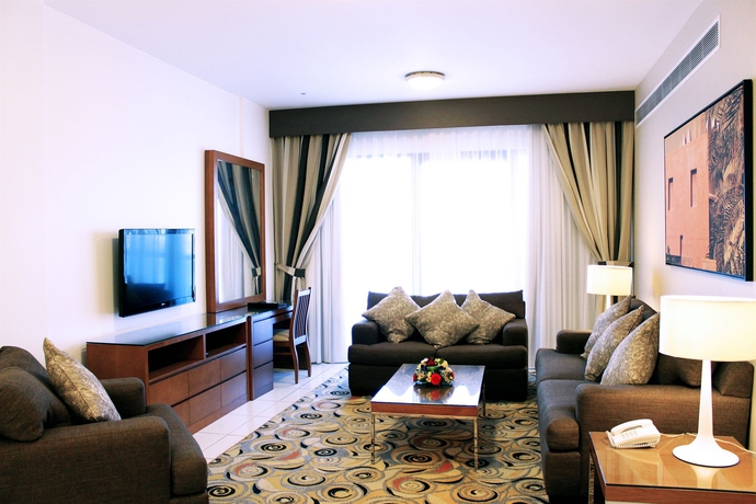 Imagen de los interiores del Aparthotel Golden Sands, Dubai. Foto 7