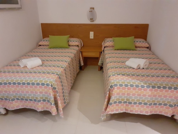 Imagen de la habitación del Aparthotel Golf Beach, Playa de Pals. Foto 6