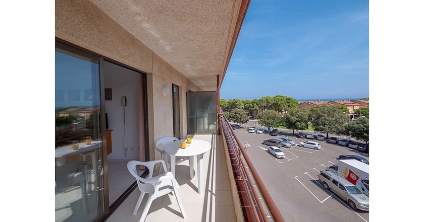 Imagen de la habitación del Aparthotel Golf Beach, Playa de Pals. Foto 8