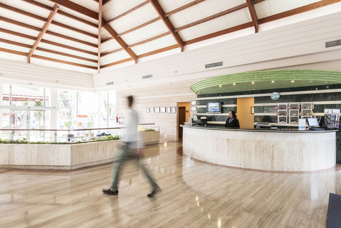 Imagen de los interiores del Aparthotel Green Garden Aparthotel. Foto 8