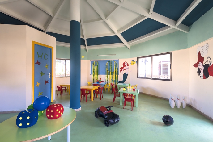 Imagen de los interiores del Aparthotel Green Garden Aparthotel. Foto 9