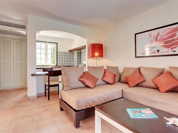 Imagen general del Aparthotel Grupotel Club Menorca. Foto 10