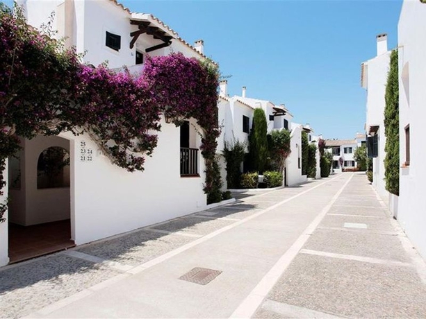 Imagen general del Aparthotel Grupotel Club Menorca. Foto 12