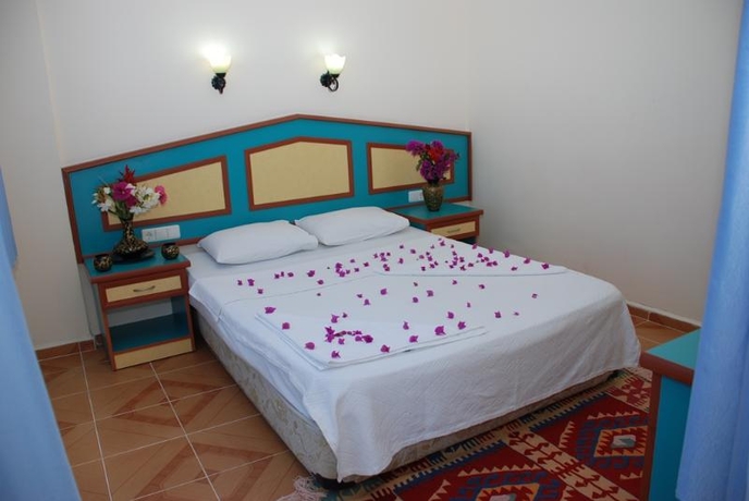 Imagen general del Aparthotel Gurol. Foto 13