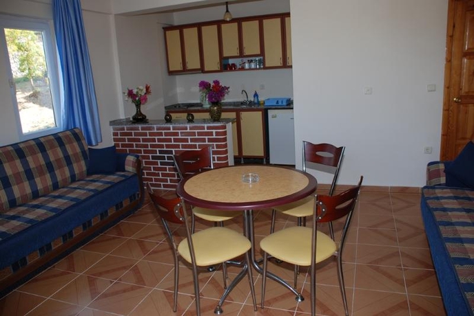 Imagen general del Aparthotel Gurol. Foto 15
