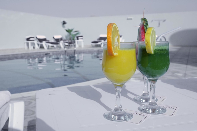 Imagen de los exteriores del Aparthotel HOTEL AURIS APARTMENT DEIRA. Foto 4