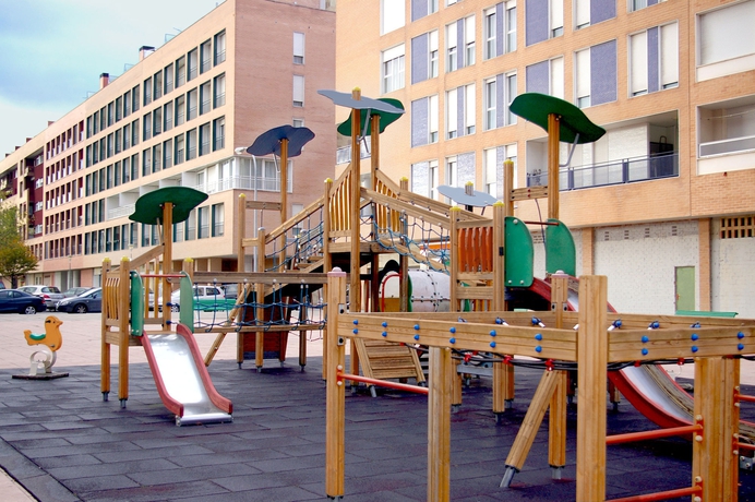 Imagen de los exteriores del Aparthotel HOTEL SERCOTEL SUITES MIRASIERRA. Foto 7