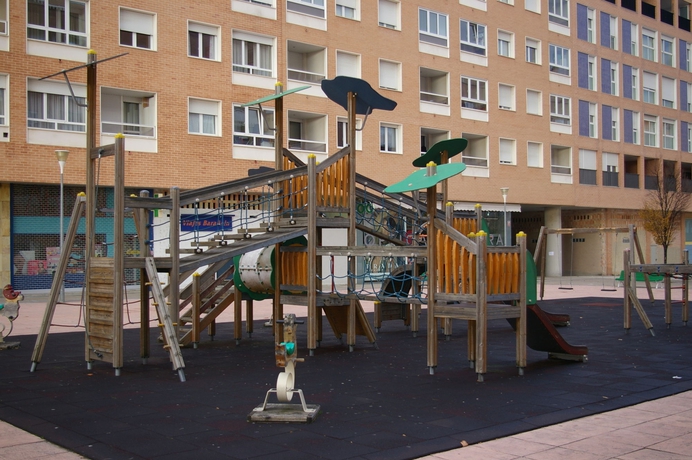 Imagen de los exteriores del Aparthotel HOTEL SERCOTEL SUITES MIRASIERRA. Foto 8