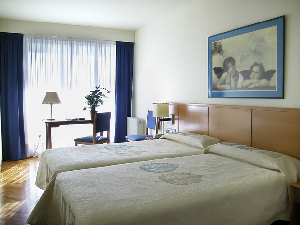Imagen de la habitación del Aparthotel HOTEL SERCOTEL SUITES MIRASIERRA. Foto 5