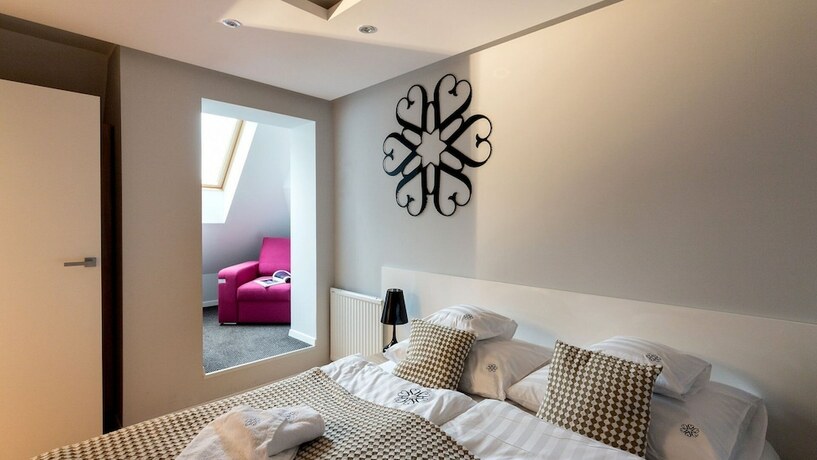 Imagen de la habitación del Aparthotel Harenda Residence - Destigo Hotels. Foto 14