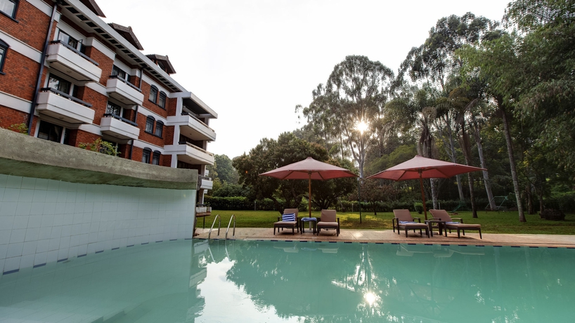 Imagen de la piscina del Aparthotel Heri Heights Hotel Apartments, SureStay Collection by BW. Foto 9