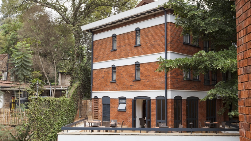 Imagen de los exteriores del Aparthotel Heri Heights Hotel Apartments, SureStay Collection by BW. Foto 7