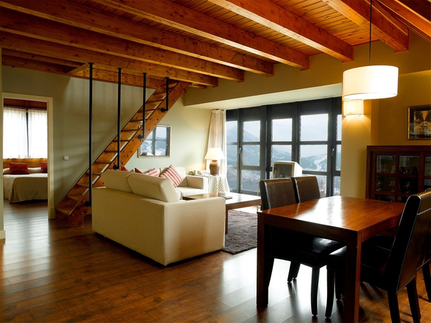 Imagen de la habitación del Aparthotel Hg Cerler. Foto 12