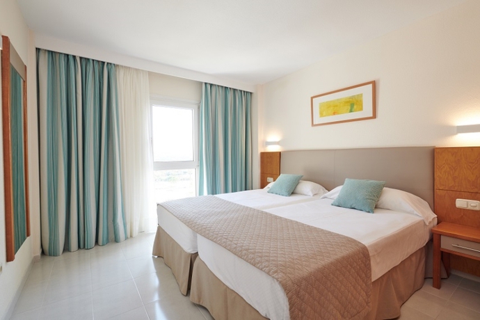 Imagen general del Aparthotel Hipotels Coma Gran. Foto 5