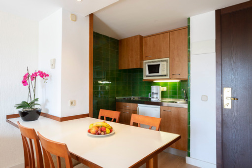 Imagen de los interiores del Aparthotel Hipotels Dunas Cala Millor. Foto 7