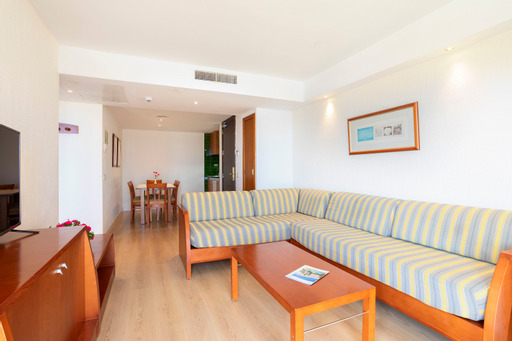 Imagen de los interiores del Aparthotel Hipotels Dunas Cala Millor. Foto 9