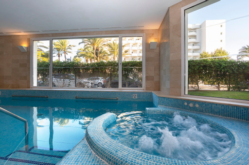 Imagen de la piscina del Aparthotel Hipotels Dunas Cala Millor. Foto 14