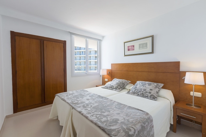 Imagen de la habitación del Aparthotel Hipotels Mercedes. Foto 8