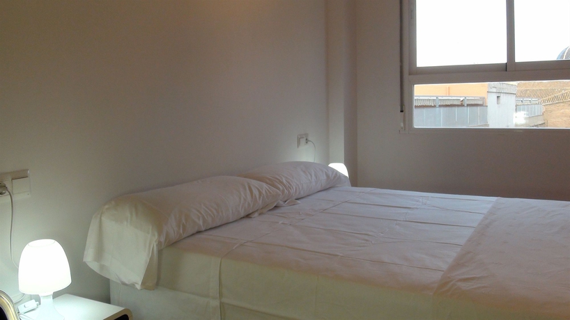 Imagen de la habitación del Aparthotel Holastays Jardines Del Turia. Foto 8