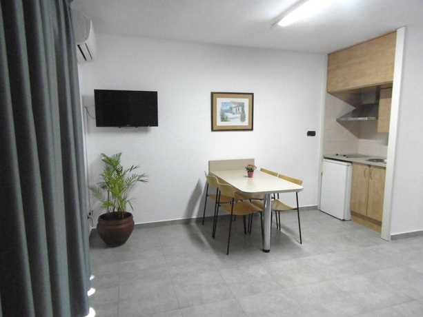 Imagen de la habitación del Aparthotel Hotel Apartamentos Solimar. Foto 5