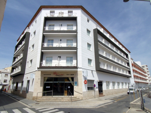 Imagen general del Aparthotel Hotel Apartamentos Solimar. Foto 1