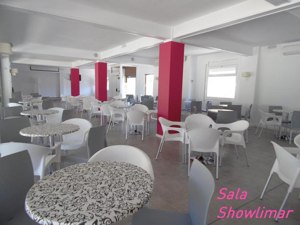 Imagen del bar/restaurante del Aparthotel Hotel Apartamentos Solimar. Foto 3