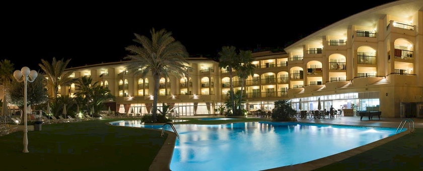 Imagen de los exteriores del Aparthotel Hotel Blau Parc. Foto 6