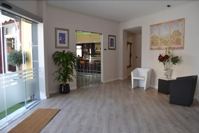 Imagen de los interiores del Aparthotel Hotel Costamar. Foto 16