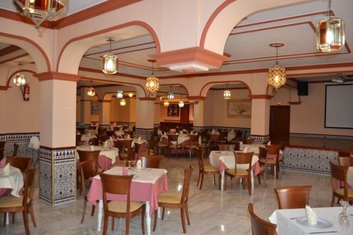 Imagen del bar/restaurante del Aparthotel Hotel Costamar. Foto 2